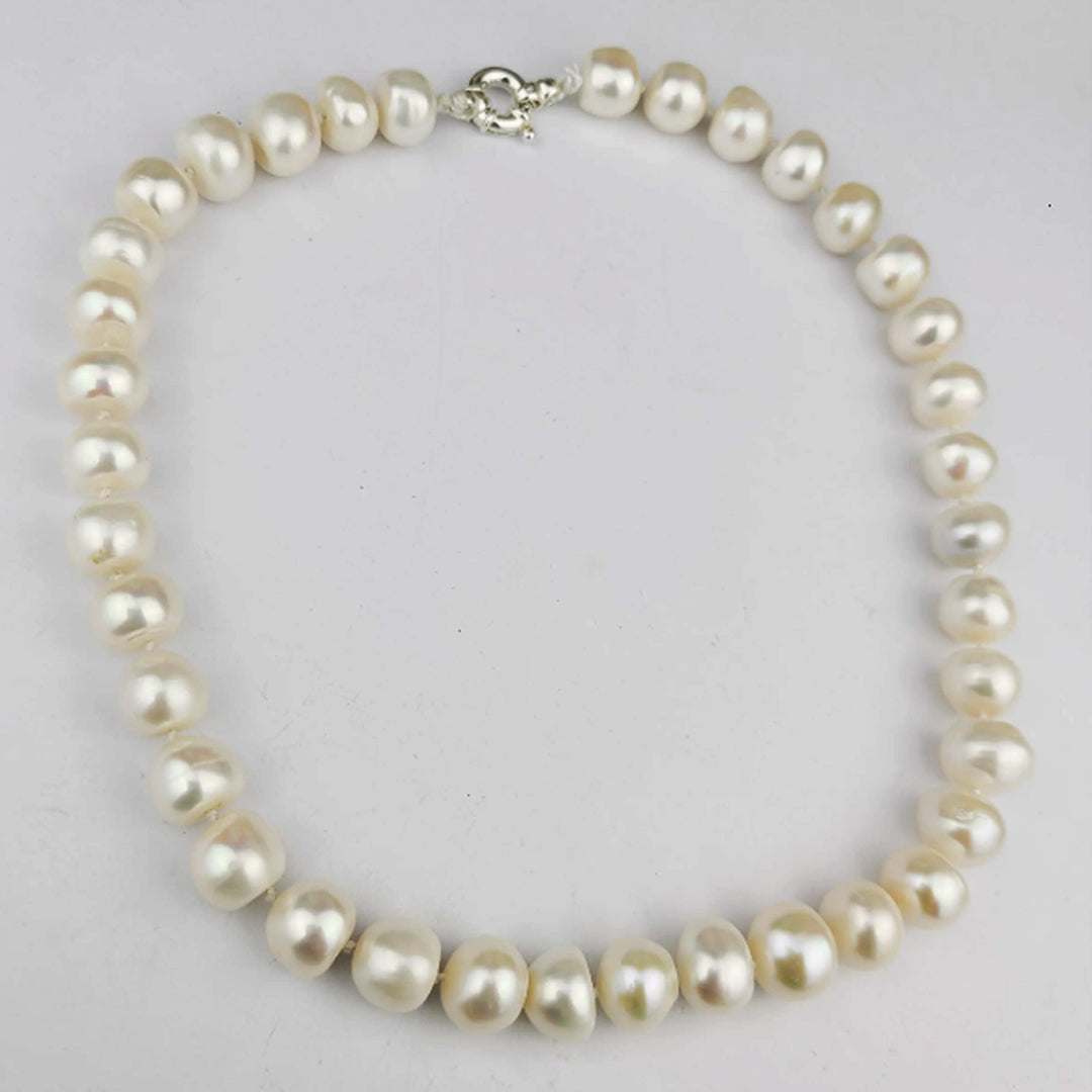 Pearla Necklace