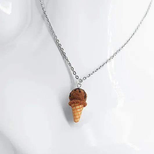 Ice cream necklace