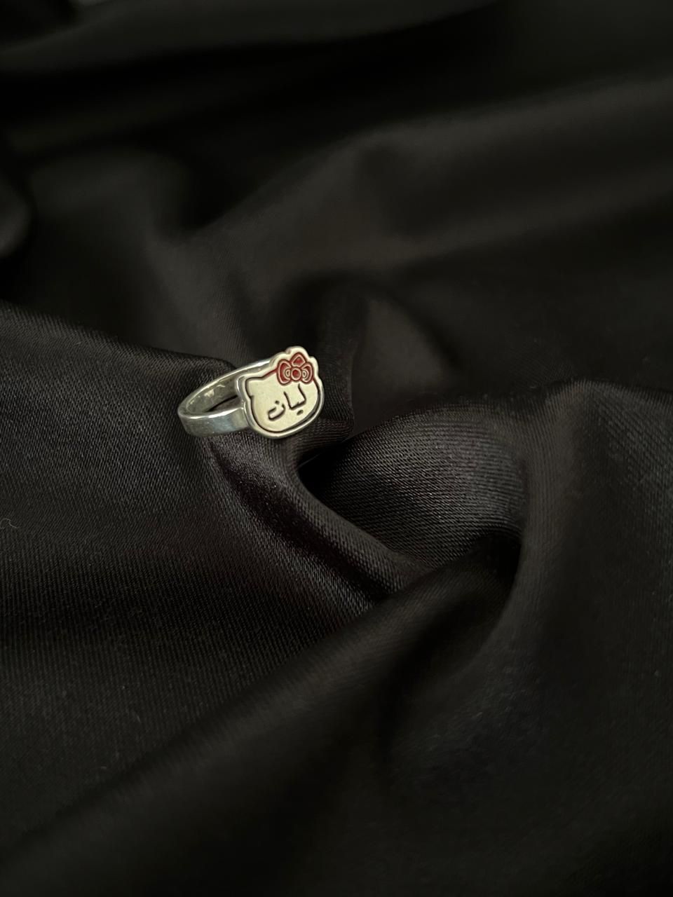 Hello Kitty ring