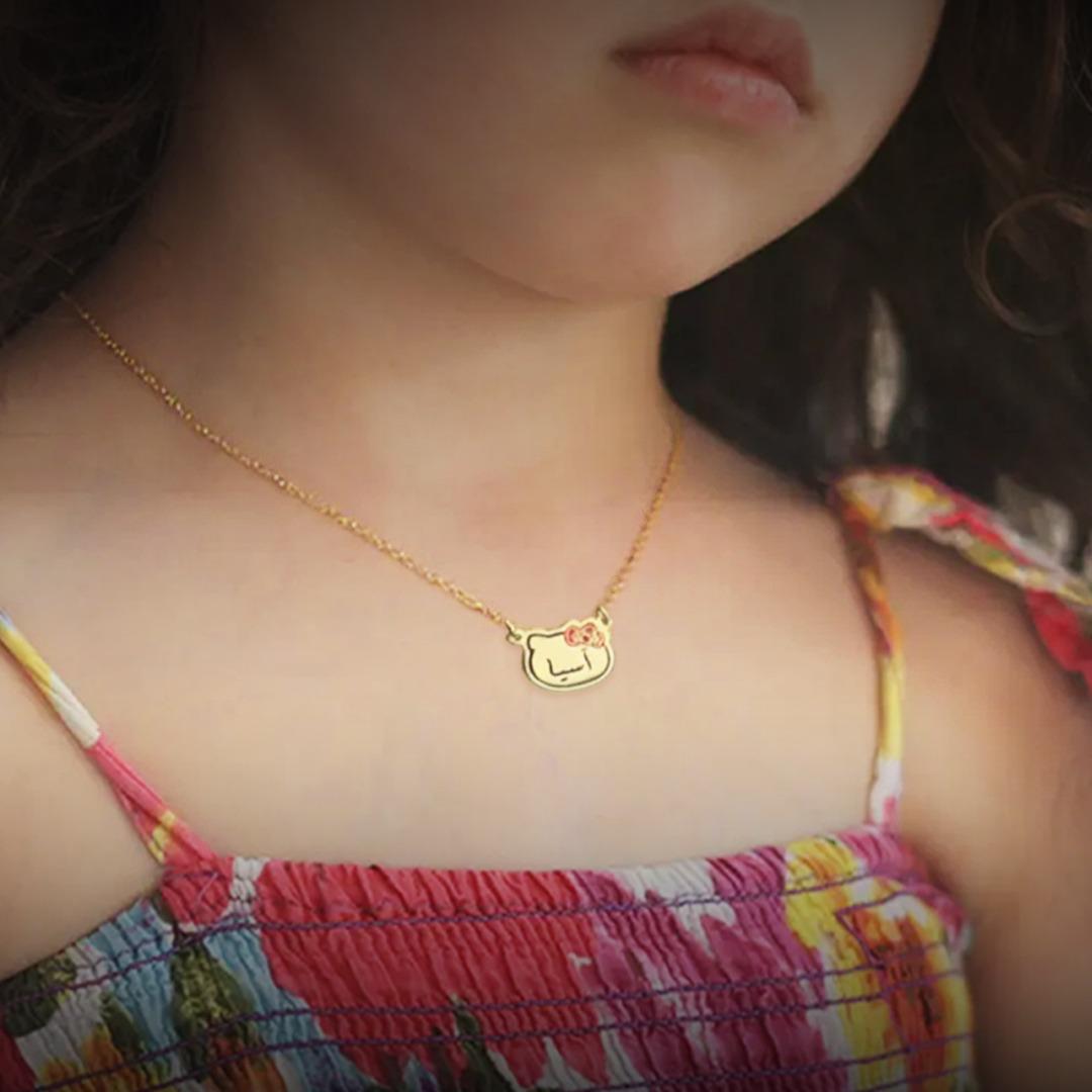 Hello kitty necklce